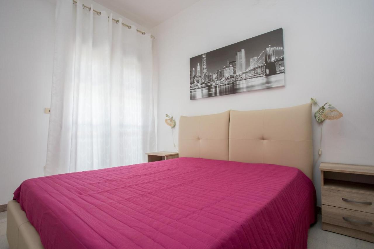 Ferienwohnung Villino Carolin Torre Lapillo Exterior foto